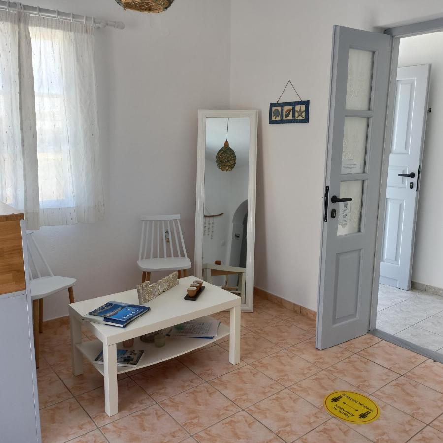 Isalos Paros Naousa  Luaran gambar
