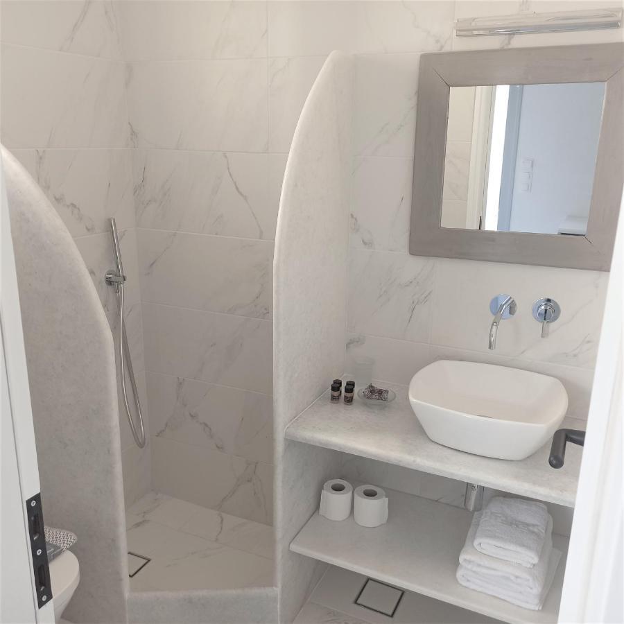 Isalos Paros Naousa  Luaran gambar